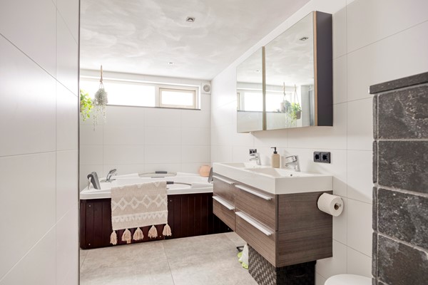 Medium property photo - Groenstraat 156, 5021 LM Tilburg