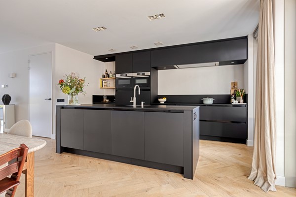 Medium property photo - Fanny Blankers-Koenhof 2, 5026 CC Tilburg