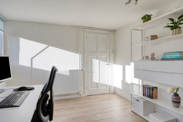 Medium property photo - Korenbloemstraat 165, 5025 PR Tilburg