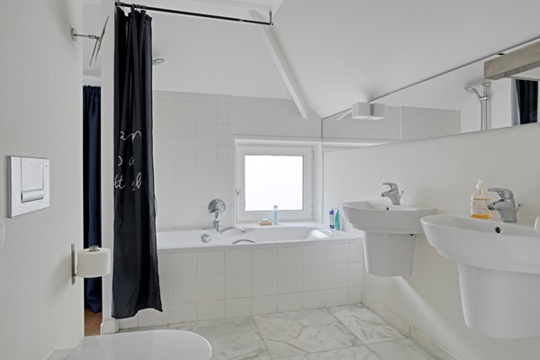 Medium property photo - Bosscheweg 33, 5015 AA Tilburg