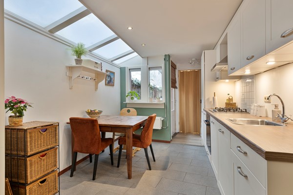 Medium property photo - Leo Xiii-Straat 86, 5046 KK Tilburg