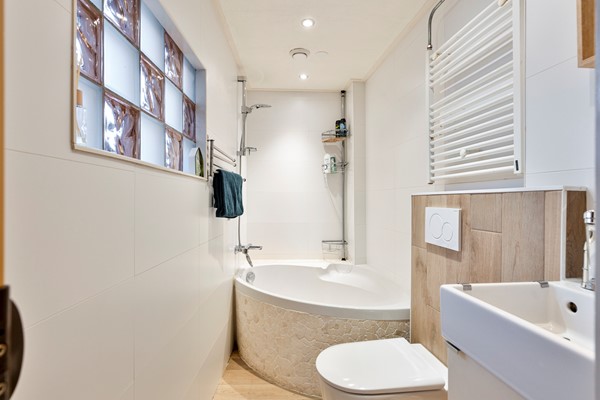 Medium property photo - Leo Xiii-Straat 86, 5046 KK Tilburg