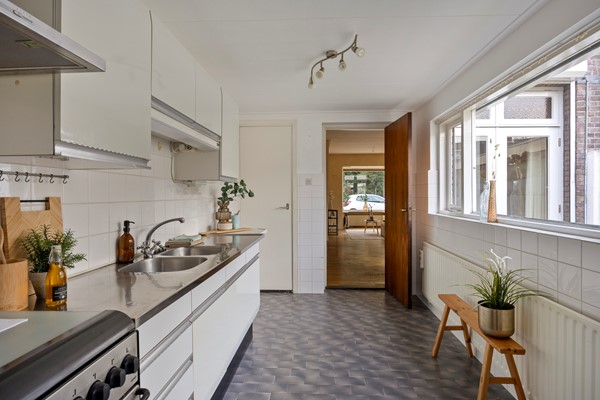 Medium property photo - Hagelkruisplein 27, 5038 ME Tilburg