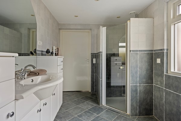 Medium property photo - Hagelkruisplein 27, 5038 ME Tilburg