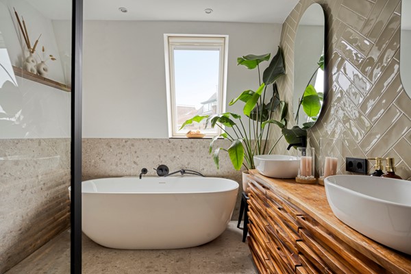 Medium property photo - Deken Sandersstraat 61, 5046 HH Tilburg