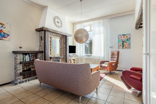 Medium property photo - Broekhovenseweg 111a, 5021 LC Tilburg