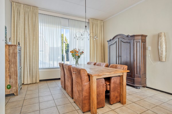 Medium property photo - Broekhovenseweg 111a, 5021 LC Tilburg