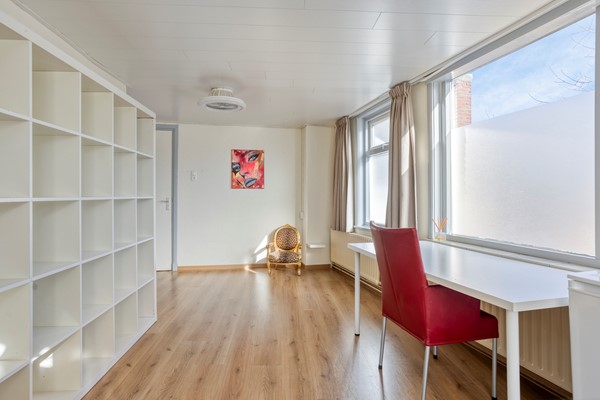 Medium property photo - Broekhovenseweg 111a, 5021 LC Tilburg