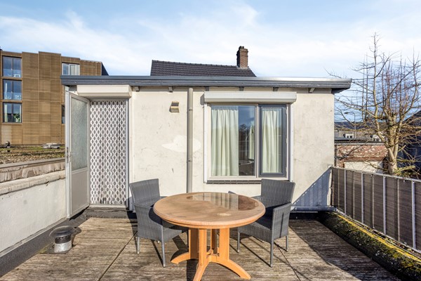 Medium property photo - Broekhovenseweg 111a, 5021 LC Tilburg