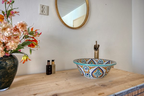 Medium property photo - Broekhovenseweg 111a, 5021 LC Tilburg