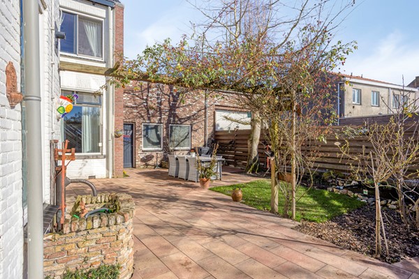Medium property photo - Broekhovenseweg 111a, 5021 LC Tilburg