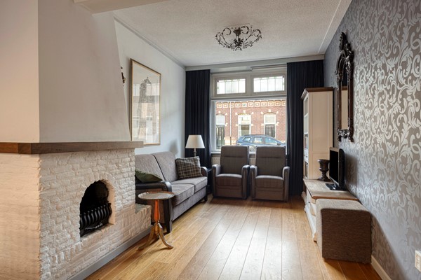 Medium property photo - Broekhovenseweg 126, 5021 LJ Tilburg