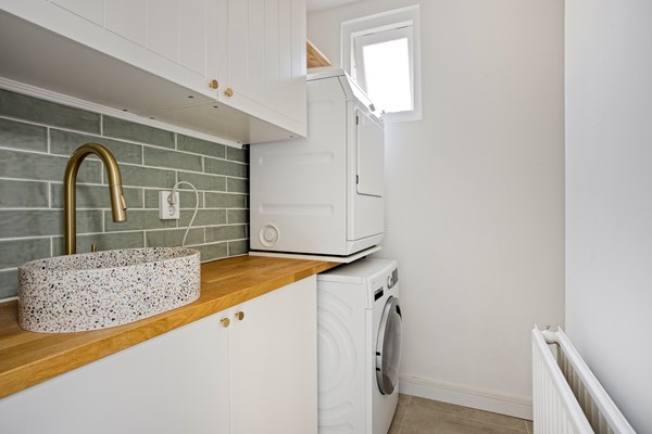 Medium property photo - Broekhovenseweg 104, 5021 LH Tilburg