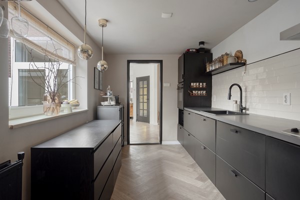 Medium property photo - Kwaadeindstraat 111, 5041 JL Tilburg