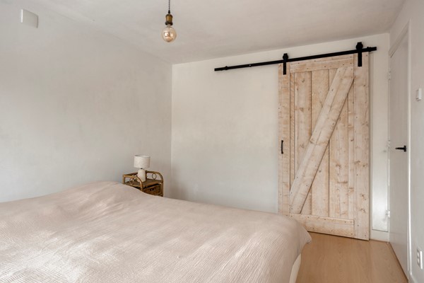 Medium property photo - Kwaadeindstraat 111, 5041 JL Tilburg