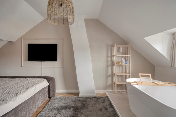 Medium property photo - Kwaadeindstraat 111, 5041 JL Tilburg