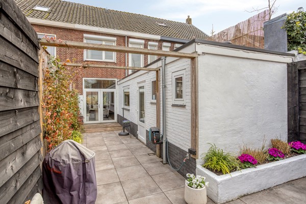 Medium property photo - Kwaadeindstraat 111, 5041 JL Tilburg