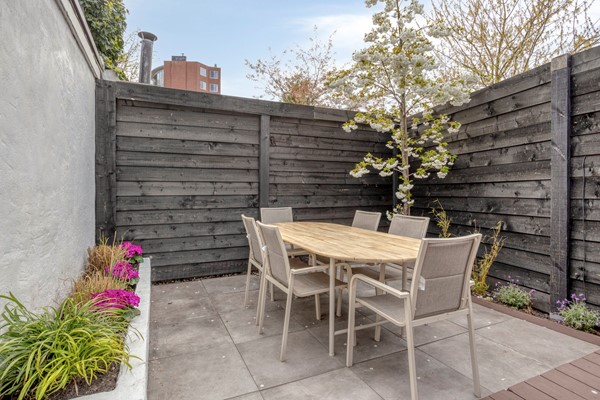 Medium property photo - Kwaadeindstraat 111, 5041 JL Tilburg