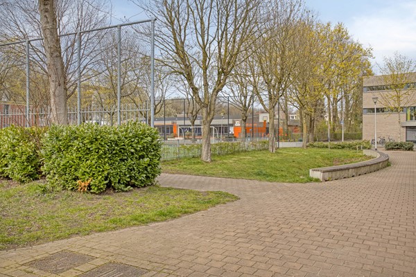 Medium property photo - Kwaadeindstraat 111, 5041 JL Tilburg