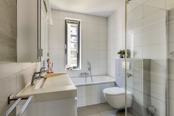 Medium property photo - Kempenaarplaats 5, 5017 CN Tilburg
