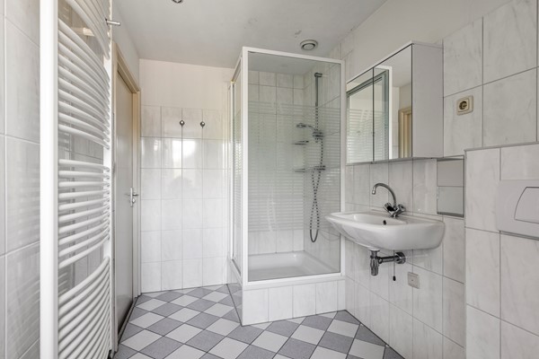 Medium property photo - Hoevenseweg 46, 5017 AE Tilburg