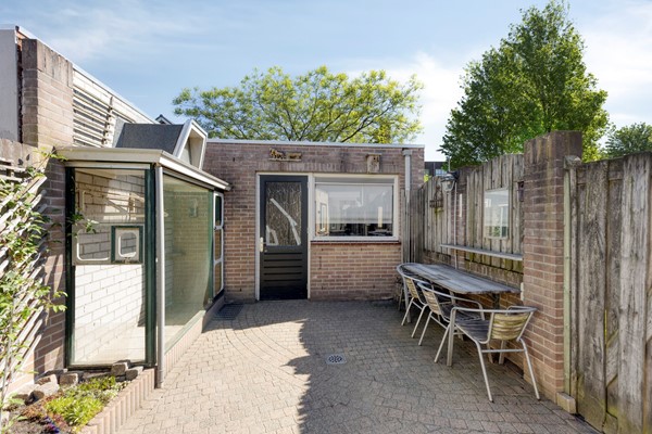 Medium property photo - Hoevenseweg 46, 5017 AE Tilburg