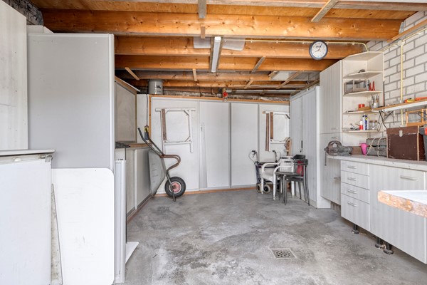 Medium property photo - Hoevenseweg 46, 5017 AE Tilburg