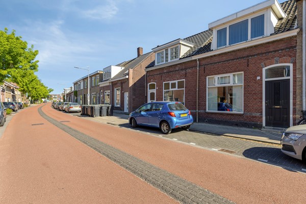 Medium property photo - Hoevenseweg 46, 5017 AE Tilburg