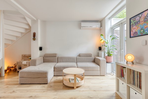 Medium property photo - Kardinaal Vaughanstraat 30, 5046 DR Tilburg