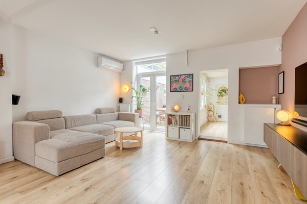 Medium property photo - Kardinaal Vaughanstraat 30, 5046 DR Tilburg