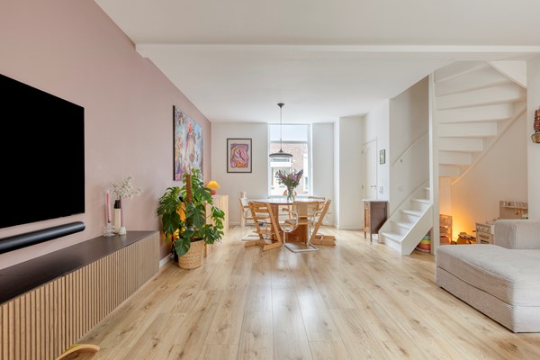 Medium property photo - Kardinaal Vaughanstraat 30, 5046 DR Tilburg