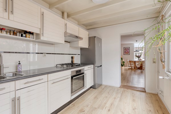 Medium property photo - Kardinaal Vaughanstraat 30, 5046 DR Tilburg