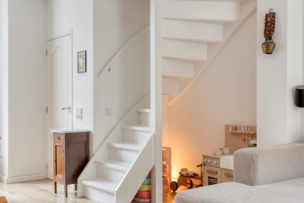 Medium property photo - Kardinaal Vaughanstraat 30, 5046 DR Tilburg