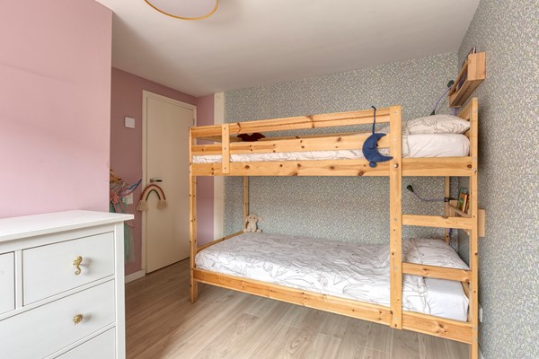 Medium property photo - Kardinaal Vaughanstraat 30, 5046 DR Tilburg