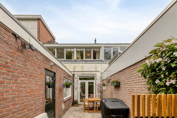 Medium property photo - Kardinaal Vaughanstraat 30, 5046 DR Tilburg