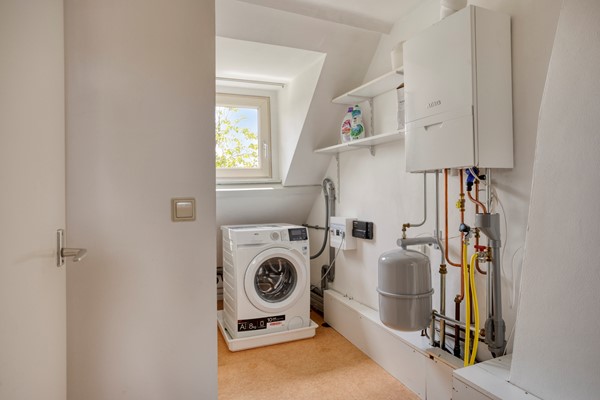 Medium property photo - Jan Pieterszoon Coenstraat 14, 5018 CS Tilburg