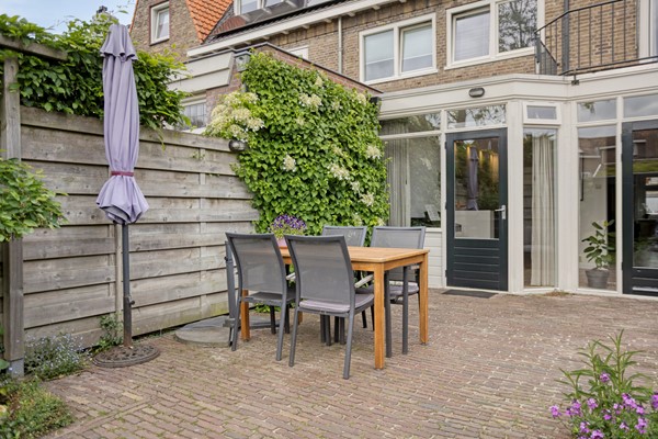 Medium property photo - Jan Pieterszoon Coenstraat 14, 5018 CS Tilburg