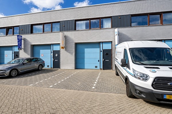 Veenderveld 86, 2371 TX Roelofarendsveen
