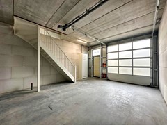 1786612400304_image00027.jpg