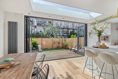 Verkocht:Pieter van der Doesstraat 25H, 1056 VB Amsterdam - Foto