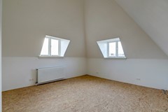 14 Master bedroom - Boompjesstraat 4 Strijen .jpg