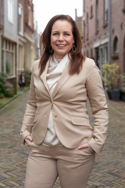  Marianne van den Mosselaar