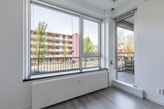 Sold subject to conditions: Burgemeester Cramergracht 108, 1064 AJ Amsterdam