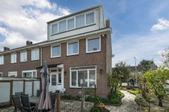 For sale: Walraven Van Hallstraat 11, 1501 ZJ Zaandam