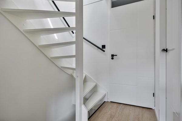 Medium property photo - H. Diesveldsingel 15, 1060 RL Amsterdam