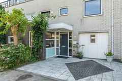 New for sale: Pyreneeën 5, 1060 NP Amsterdam