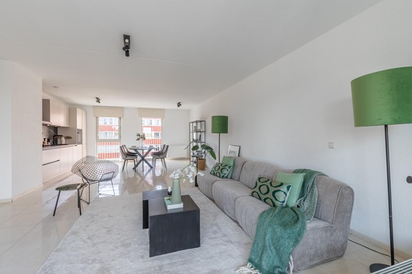 Medium property photo - Van Suchtelen van de Haarestraat 26D, 1068 GV Amsterdam