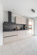 For sale: Van Suchtelen van de Haarestraat 26D, 1068 GV Amsterdam