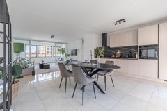 For sale: Van Suchtelen van de Haarestraat 26D, 1068 GV Amsterdam