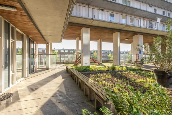 Medium property photo - Van Suchtelen van de Haarestraat 26D, 1068 GV Amsterdam